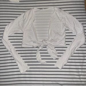 Garage Long Sleeve Tie Front Crop Top XS